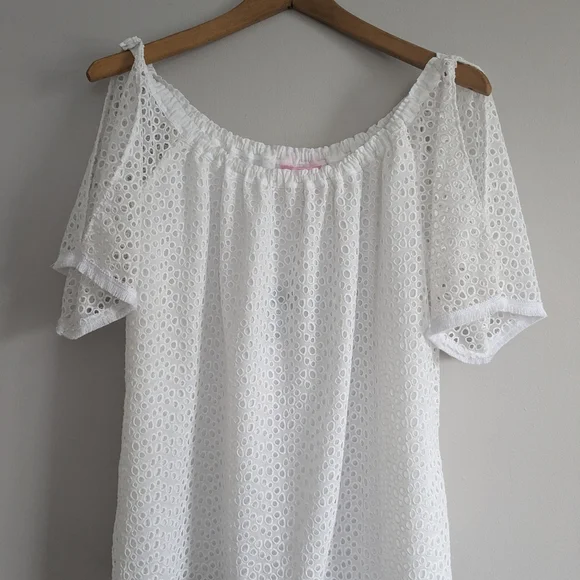 LILLY PULITZER LILLETTE TOP WHITE EYELET NWT Size Small - Picture 8 of 8